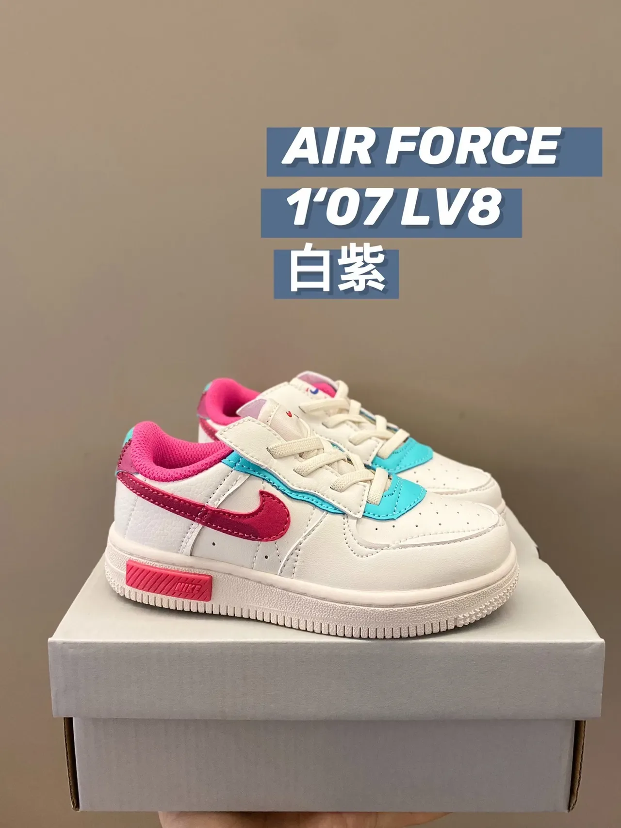 Nike Pink Red Low-Top Padded Collar Lifestyle Sneakers 13