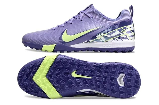 Nike chaussures de football indoor à coupe basse avec empeigne synthétique en violet et vert 7