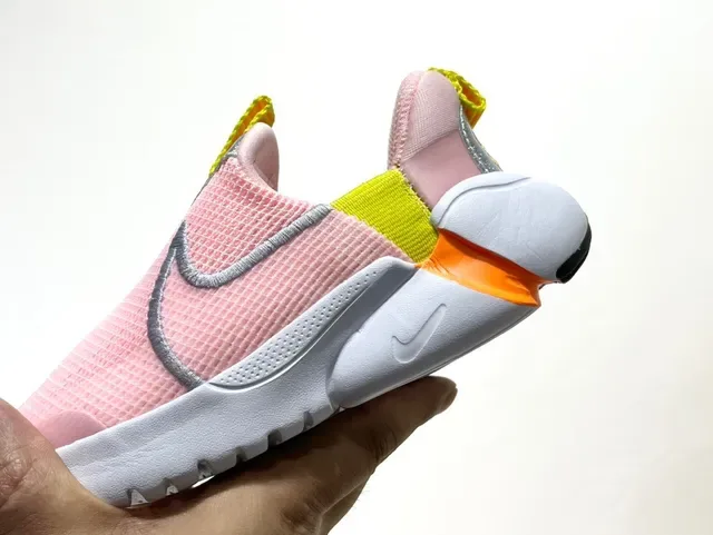 Nike React Phantom Slip-On Knit Lifestyle Sneakers 13
