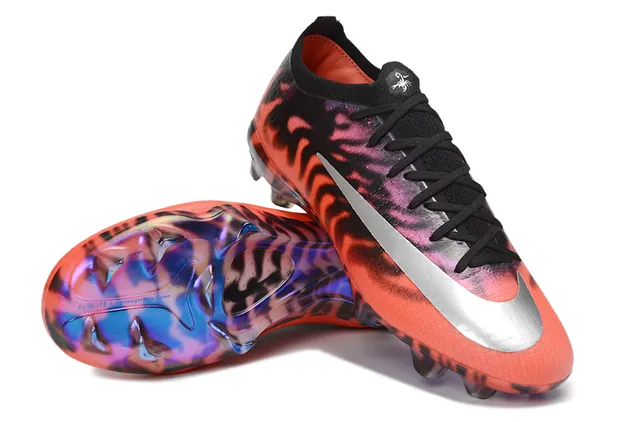 Nike Red Multicolor Low-Cut Lace-Up Tiger-Stripe Print Firm-Ground Soccer Shoes 13