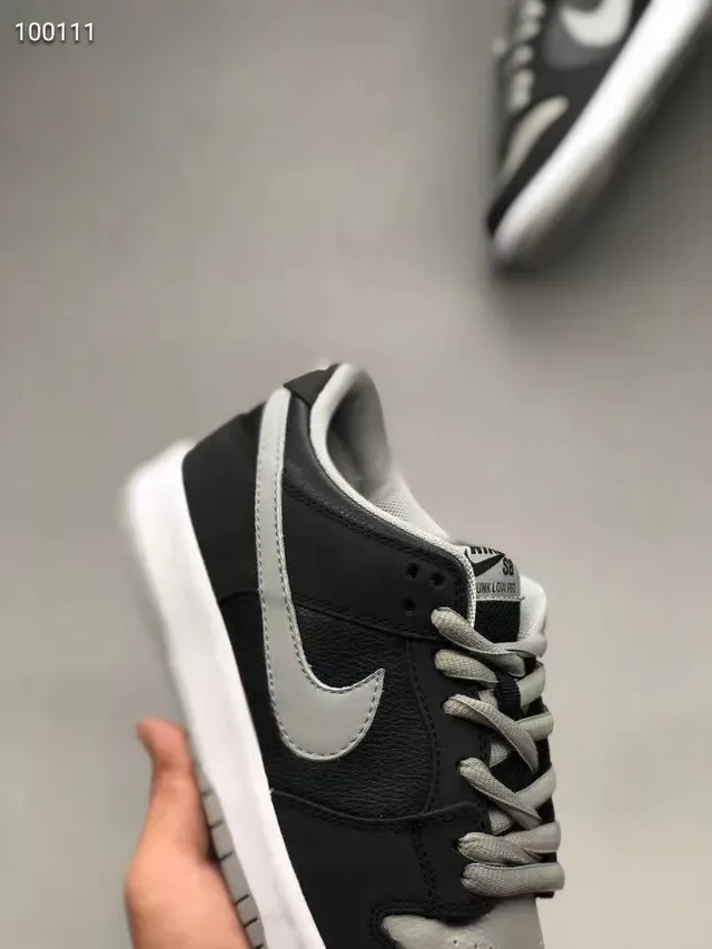Nike SB Dunk Low Black Light Gray White Skateboard Shoes 10