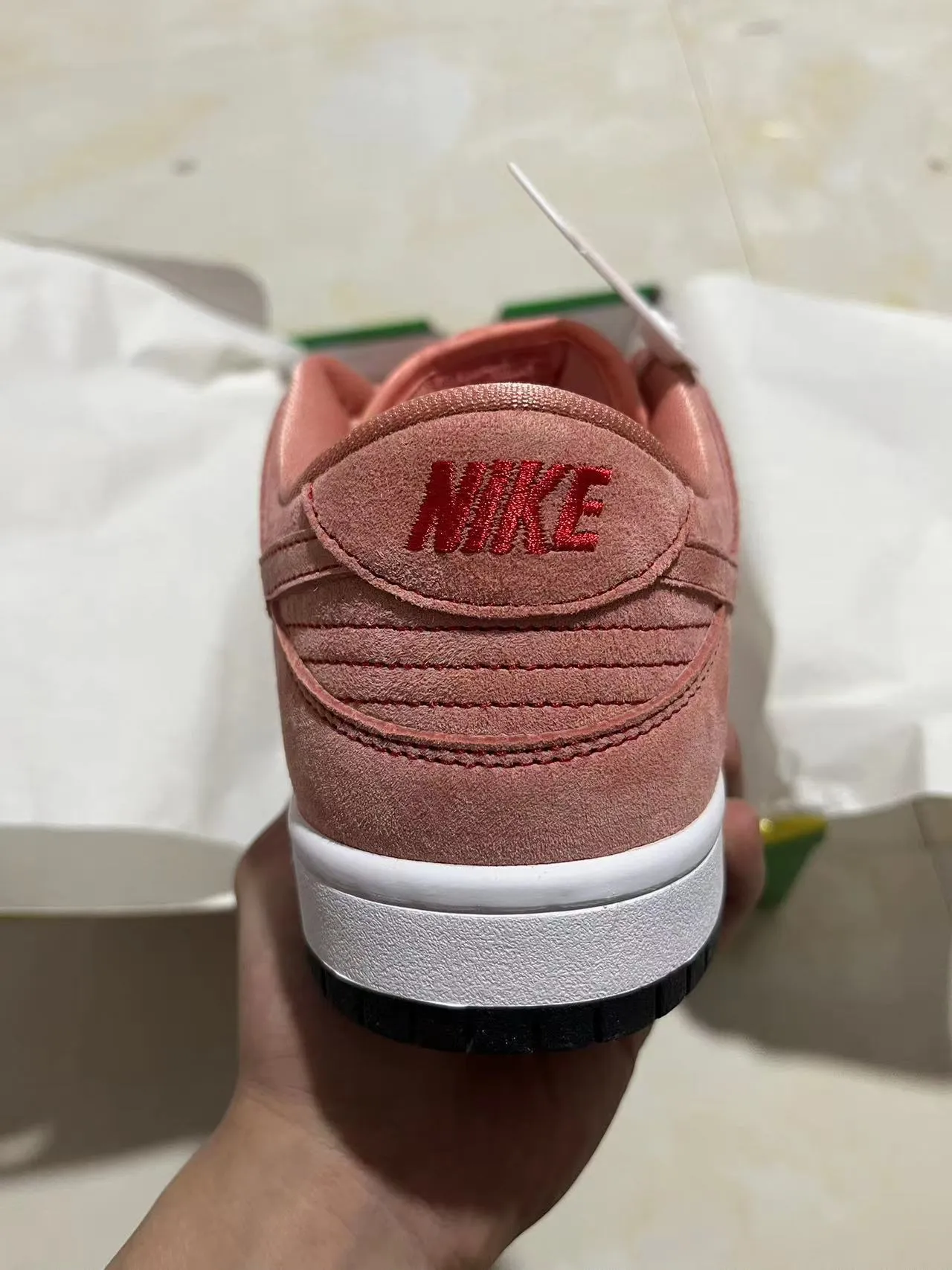 Nike SB Dunk Low Rose Poussiéreuse Daim Chaussures de Skateboard 6