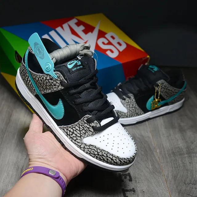 Nike SB Dunk Low chaussures de skateboard avec impression éléphant turquoise 2