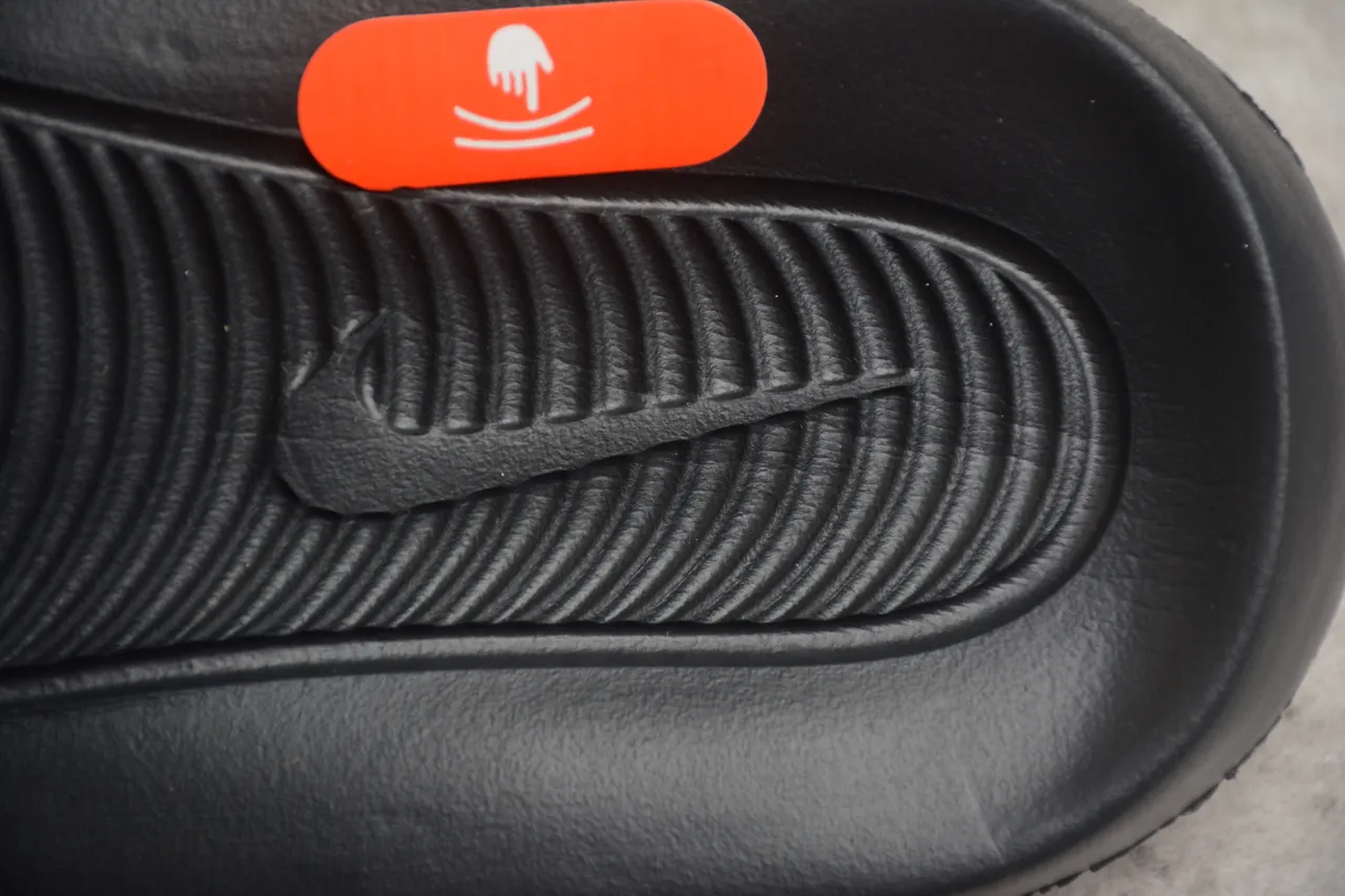 Nike SB Slide Black White Molded Rubber Single Wide Strap Slippers 3