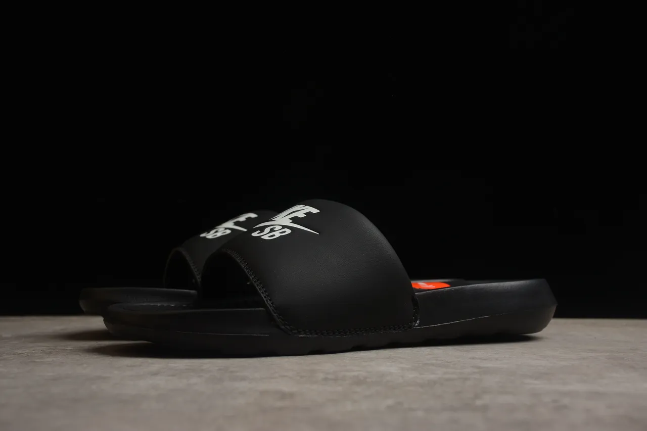 Nike SB Slide Black White Molded Rubber Single Wide Strap Slippers 12