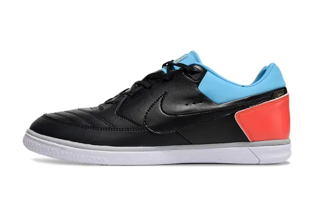 Nike Tiempo Black Red Low-Top Leather Upper Color-Blocked Heel And Collar Indoor Soccer Shoes 4