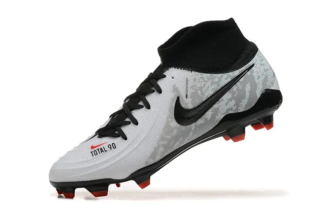Nike Total 90 Firm-Ground Soccer Shoes 5