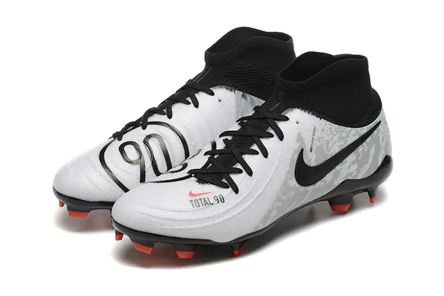 Nike Total 90 Firm-Ground Soccer Shoes 8