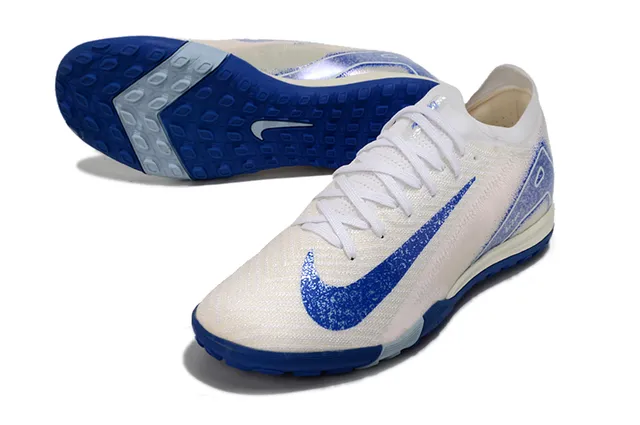 Nike White Blue Knit Upper Iridescent Heel Panel Turf Soccer Shoes 3