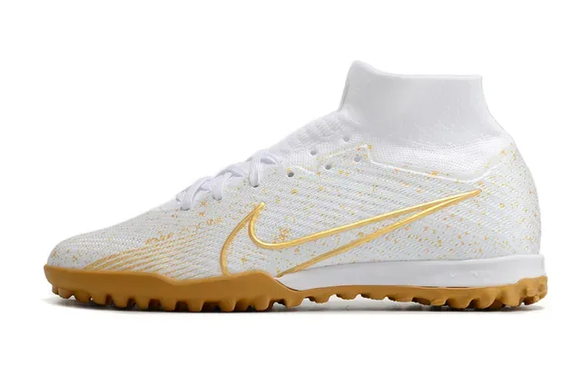 Nike White Gold Flyknit Upper Sock-Fit Collar Chaussures de football turf 6