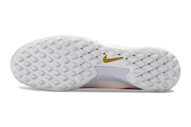 Nike White Gold Low-Cut Flyweave Knit Upper Turf Soccer Shoes 5