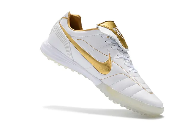 Nike Branco Dourado Baixo Corte Superior Sintético Vamp Acolchoado Césped Artificial Sapatos de Futebol 23