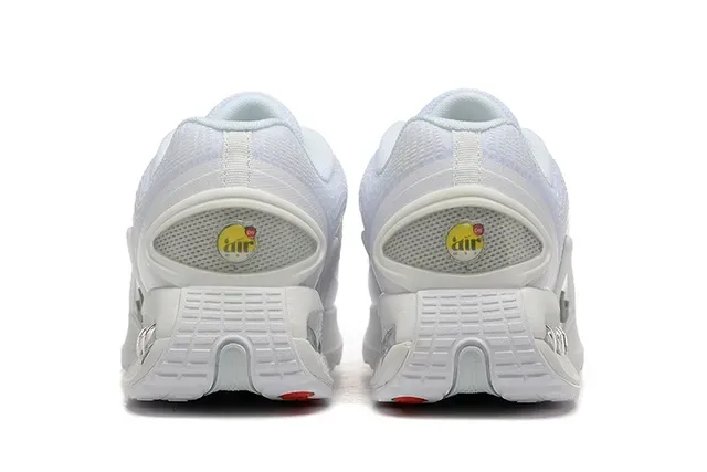 Nike White Gray Mesh Upper Synthetic Cage Overlay Lifestyle Sneakers 4