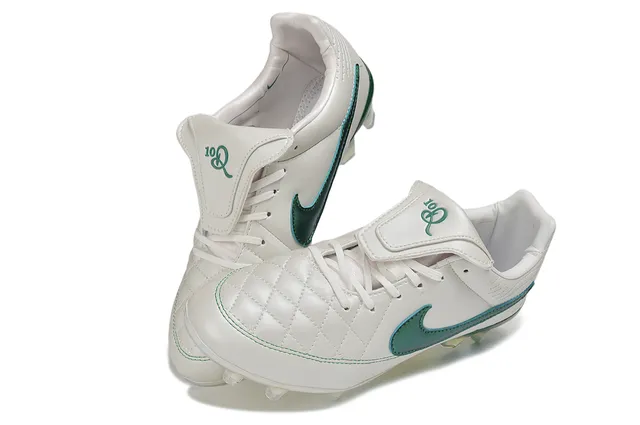 Nike White Green Quilted Leather Upper Metallic Swoosh Firm-Ground Soccer Shoes 7