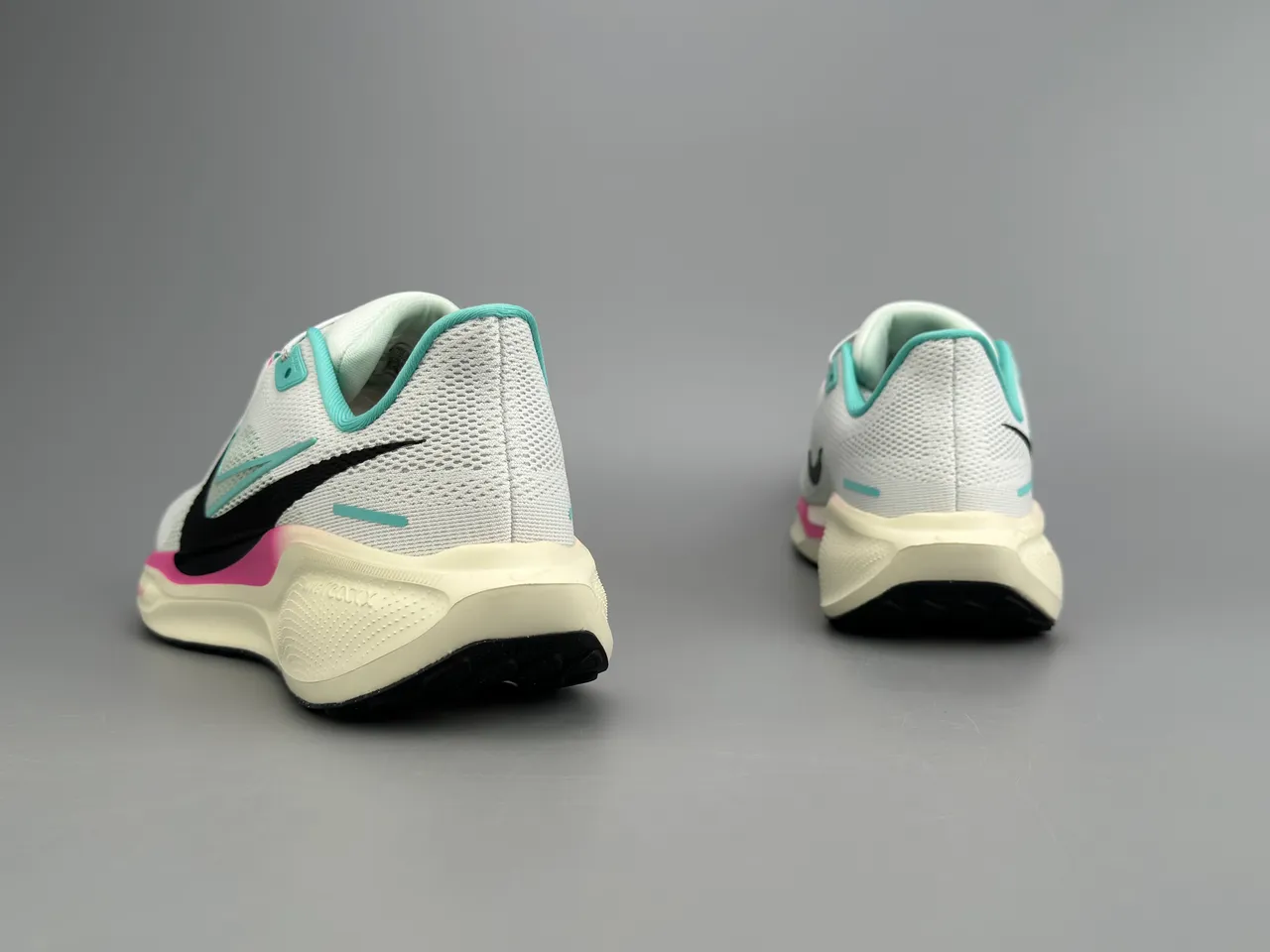 Nike White Pink Engineered Mesh Upper Visible Air Zoom Unit Running Shoes 4