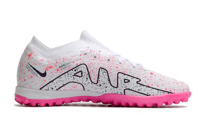 Nike White Pink Knit Upper Speckled Print Turf Soccer Shoes 5
