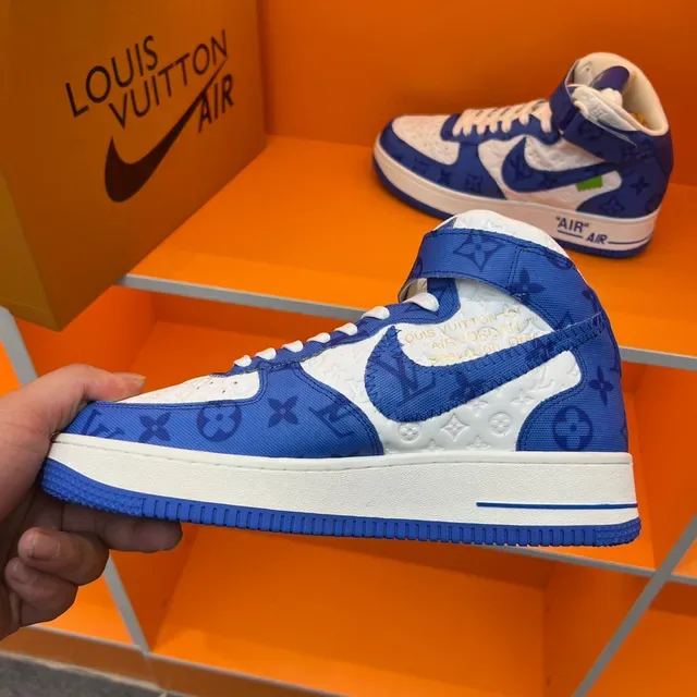 Nike x Louis Vuitton Air Force 1 High Blue Monogram Lifestyle Sneakers 3