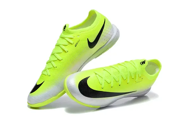 Nike Chaussures de football indoor jaune noir dégradé néon à blanc talon bas supérieure en tricot 2