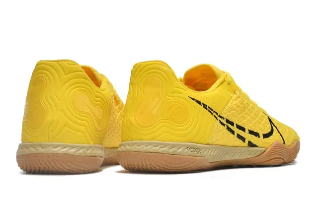 Nike Yellow Blue Knit Upper Graphic Black Overlays Sneakers 5
