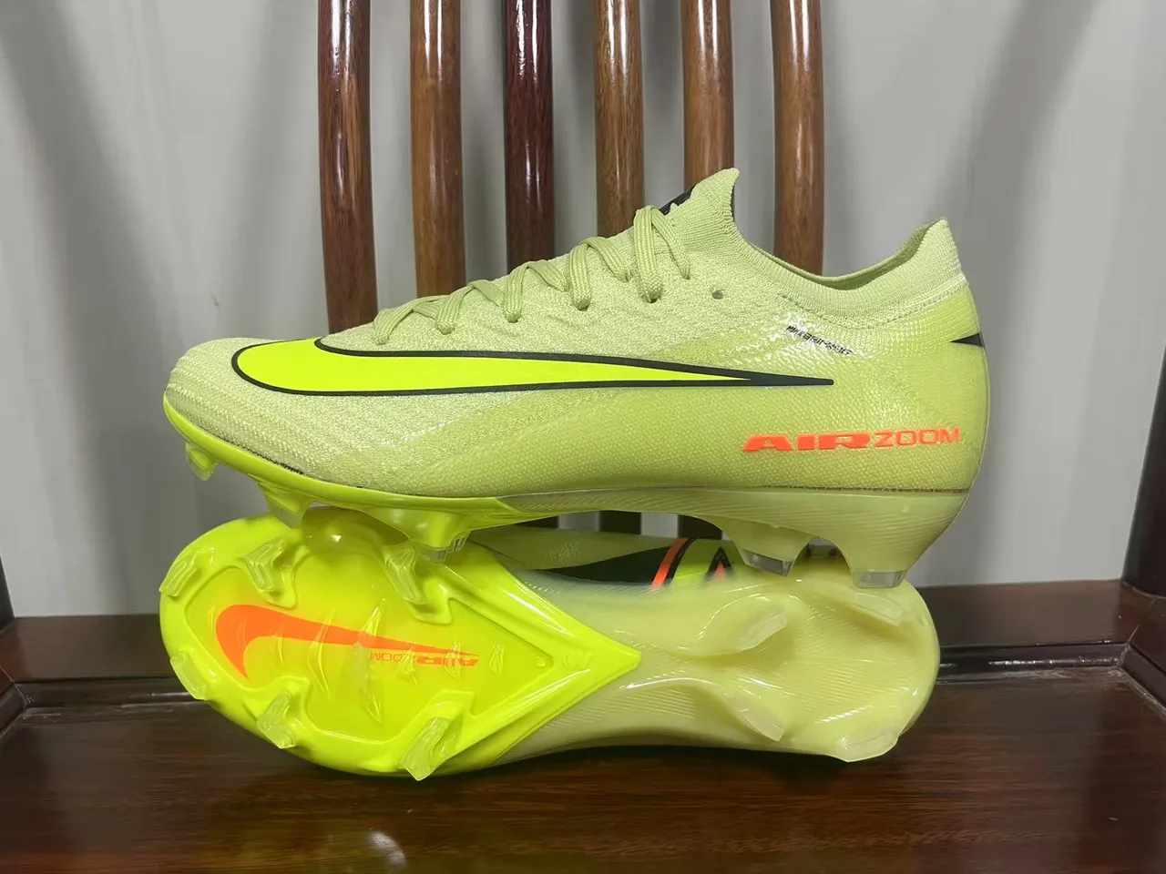 Nike Yellow Orange Flyknit Upper Low-Cut Sock-Fit Collar Firm-Ground Soccer Shoes 7