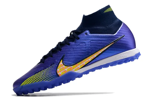 Nike Jaune Orange Haut-Coupé Ajusté Chaussette Supérieure Flyknit Construction Gazon Artificiel Chaussures de Football 17