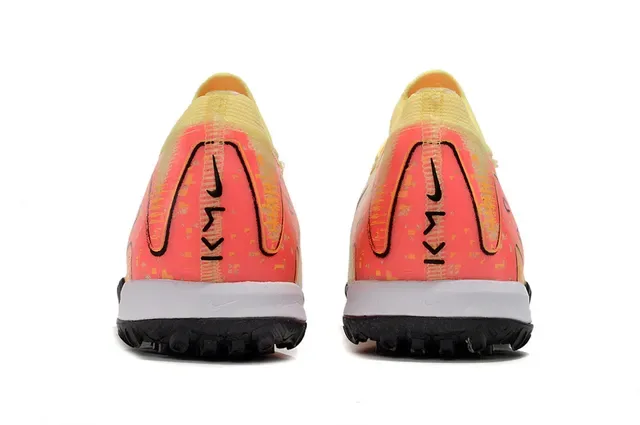 Nike Chaussures de football Turf avec upper en maille jaune orange overlay graphique en dégradé 4