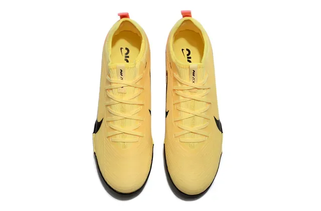 Nike Chaussures de football upper knit jaune rose gradient turf 2
