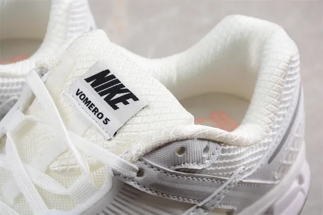 Nike Zoom 2K White Mesh and Synthetic Lifestyle Sneakers 6