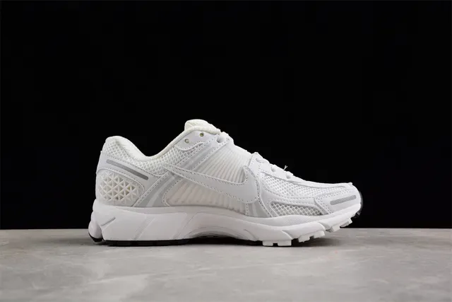 Nike Zoom 2K White Mesh and Synthetic Lifestyle Sneakers 11