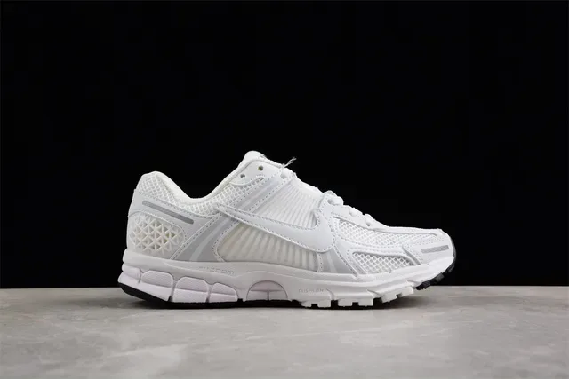 Nike Zoom 2K White Mesh and Synthetic Lifestyle Sneakers 14