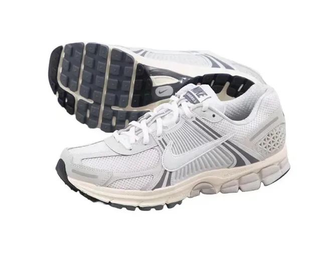 Nike Zoom Vomero 5 Off-White Gray Chaussures de course 8