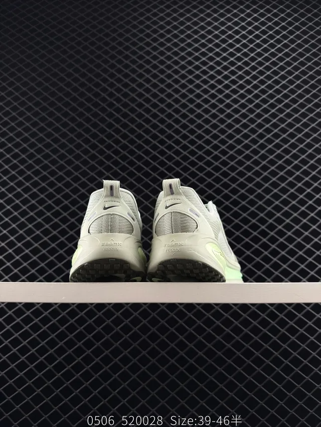 Nike ZoomX Cinza Verde Malha Rede Tênis de corrida 5