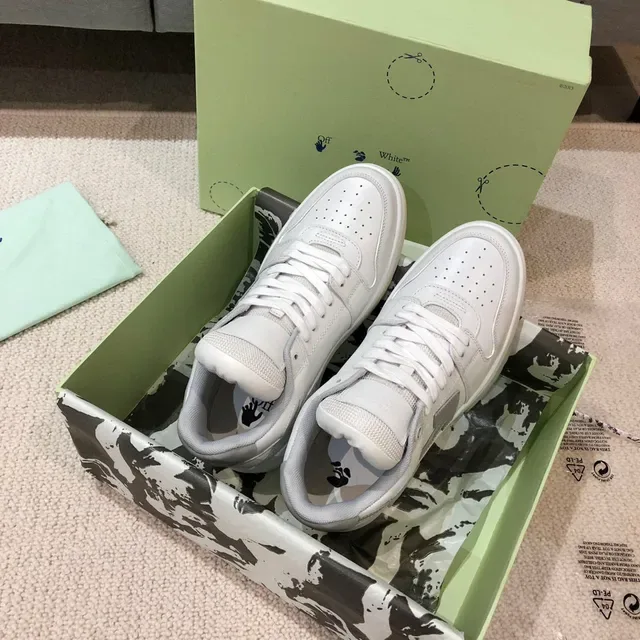 Off-White Arrow সাদা এবং ধূসর লাইফস্টাইল স্নিকার্স 9