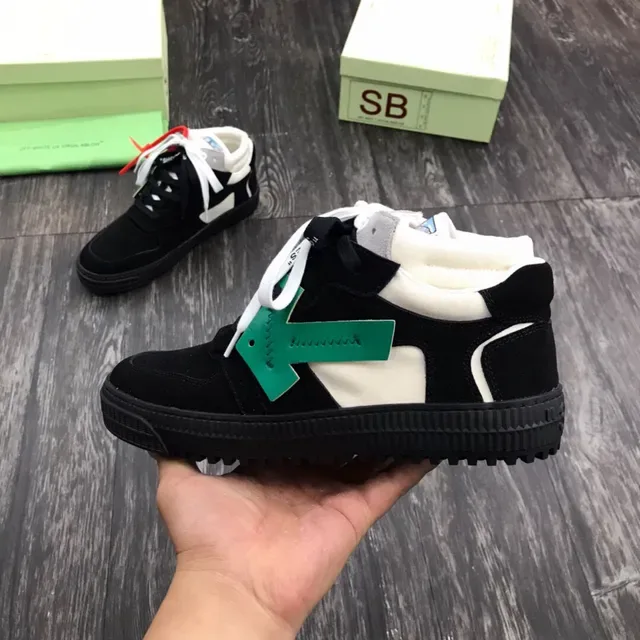 Off-White Chaussures Lifestyle Noires Sangle Industrielle Détail Zip-Tie 4