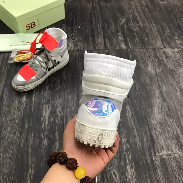 Off-White رمادي أحمر حذاء رياضي عالي الارتفاع تصميم صناعي أسلوب حياة 3