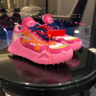 Off-White Pink Blue Sole Diagonal Arrow Motif Chunky Sneakers