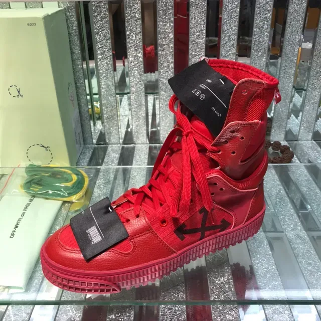 Off-White Tênis Lifestyle Monocromático Vermelho Preto High-Top 4