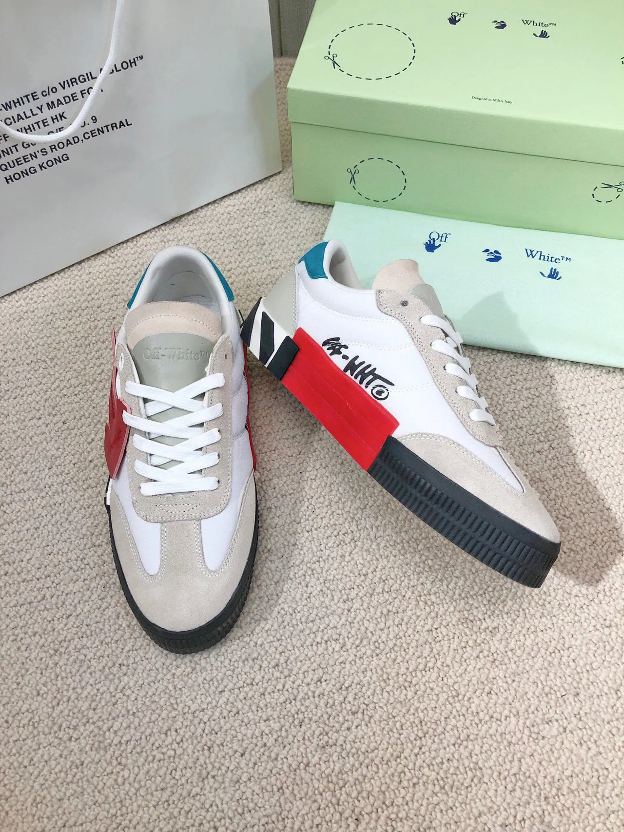 Off-White أحمر تصميم صناعي شريط سحاب سهم نمط حياة حذاء رياضي 5