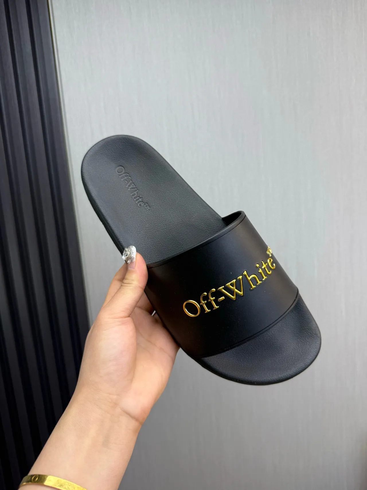 Off-White Slide Noir Doré Logo Slippers 4