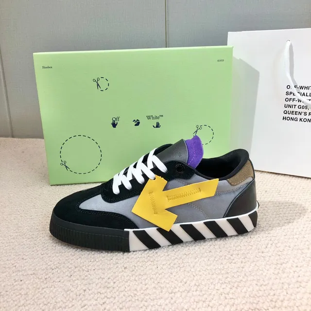 Off-White The Ten Industrial-Luxe baskets lifestyle à bout bas 4