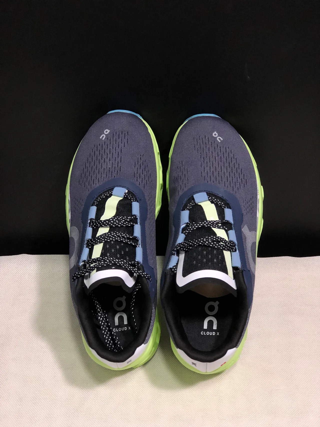 On Cloudmonster Navy Lime Green Running Shoes 9