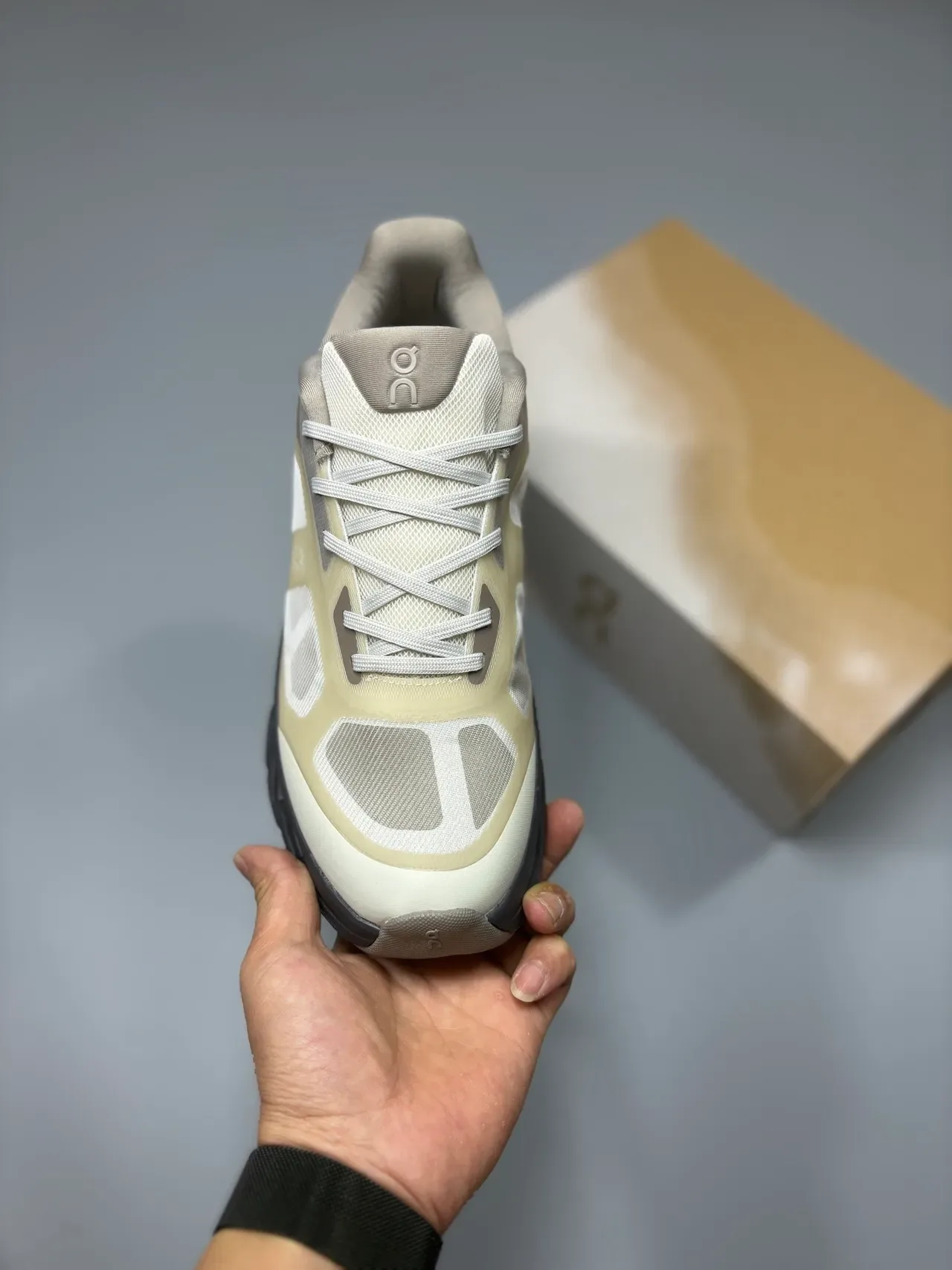 On Cloudsurfer CloudTec Phase Beige Gray Lifestyle Sneakers 2
