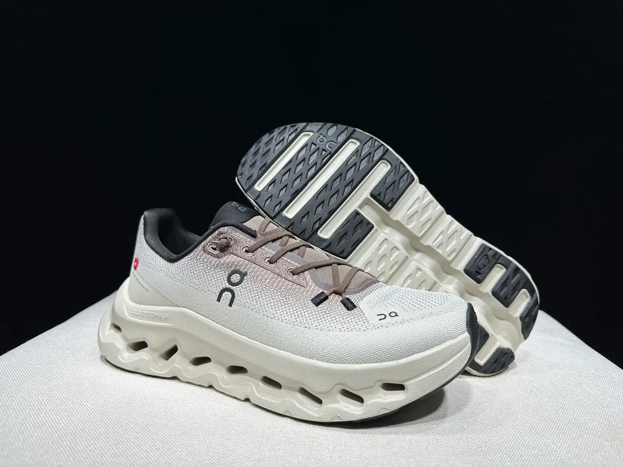 On CloudTec Phase Beige Brown Engineered Knit Upper Hollowed Midsole Running Shoes 10