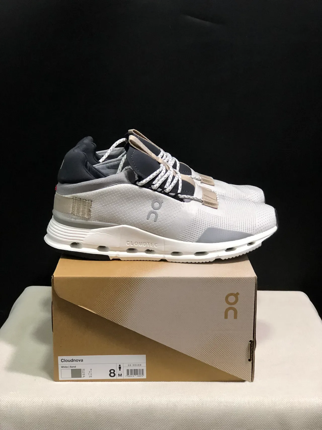 On Gray Black Engineered Mesh Upper Integrated Strap Closure Lifestyle Sneakers 7