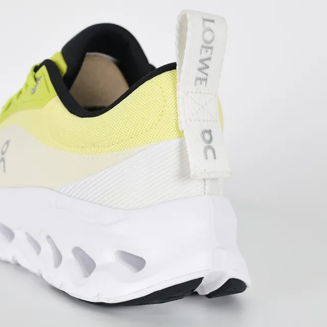 On Jaune Blanc Sculpté Ouvert-Cellule Semelle Milieu Couche Maille-Synthétique Supérieur Chaussures Lifestyle 4