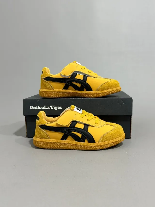 Onitsuka Tiger Mexico 66 Silver Black Gum Lifestyle Sneakers 12