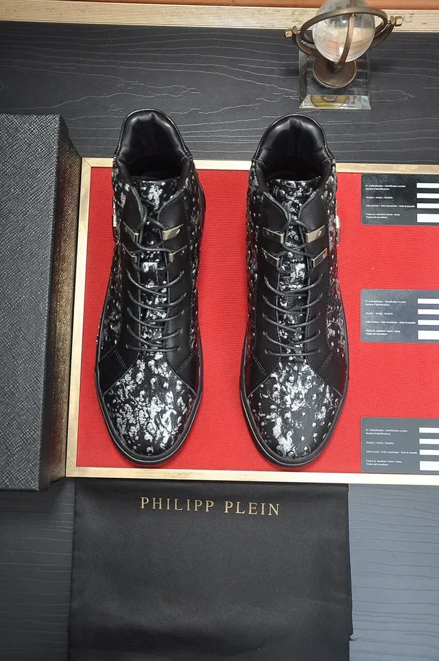 Philipp Plein Tênis Lifestyle de Couro Preto Prata com Rebites Alto 3