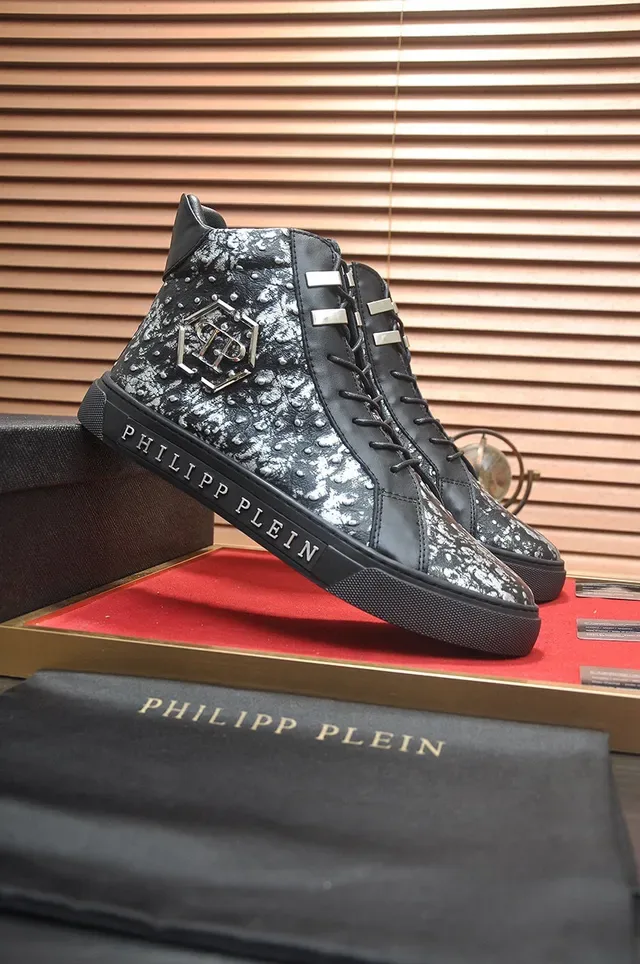 Philipp Plein Tênis Lifestyle de Couro Preto Prata com Rebites Alto 4