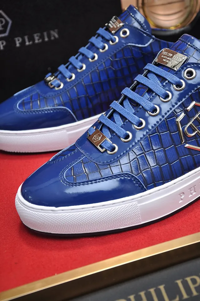 Philipp Plein Sneakers Lifestyle en cuir embossé croc blanc et bleu brillant avec logo monogramme en ton doré 3