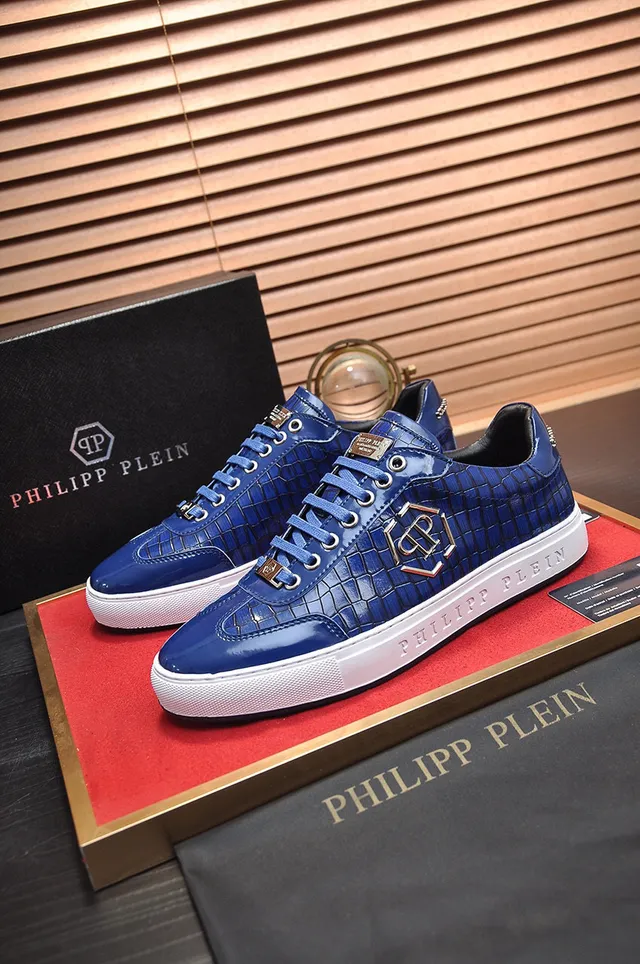 Philipp Plein Sneakers Lifestyle en cuir embossé croc blanc et bleu brillant avec logo monogramme en ton doré 7